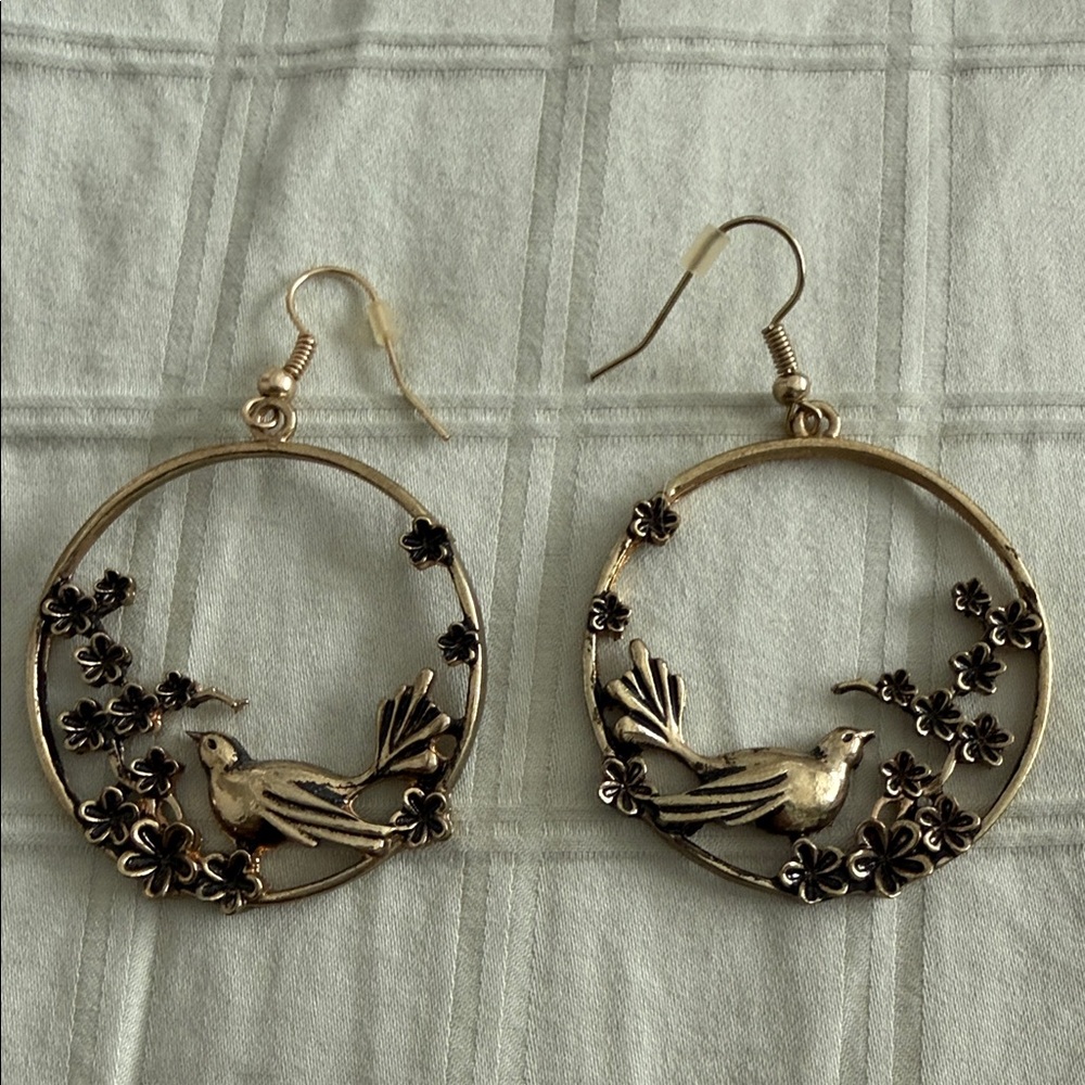 Elegant Gold Tone Bird and Floral Hoop Earrings